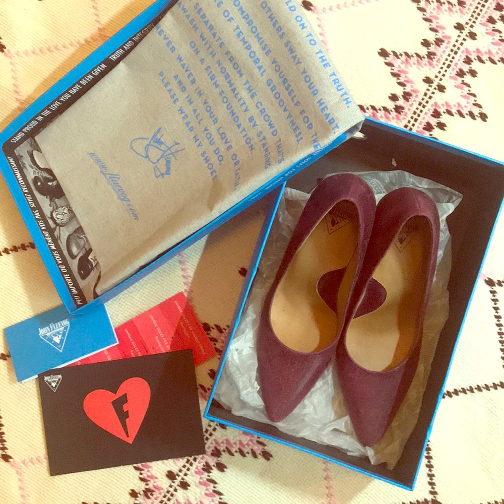 John Fluevog Elegant Conversations Gail Size 6